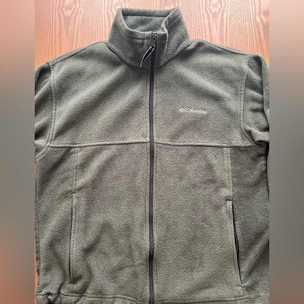 Columbia Men's green fleece Jacket size large